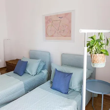 Paola's Триест